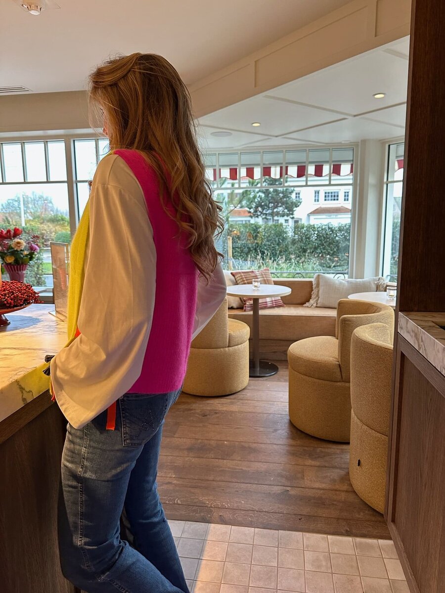 Debardeur van het merk Mei-li in het Geel