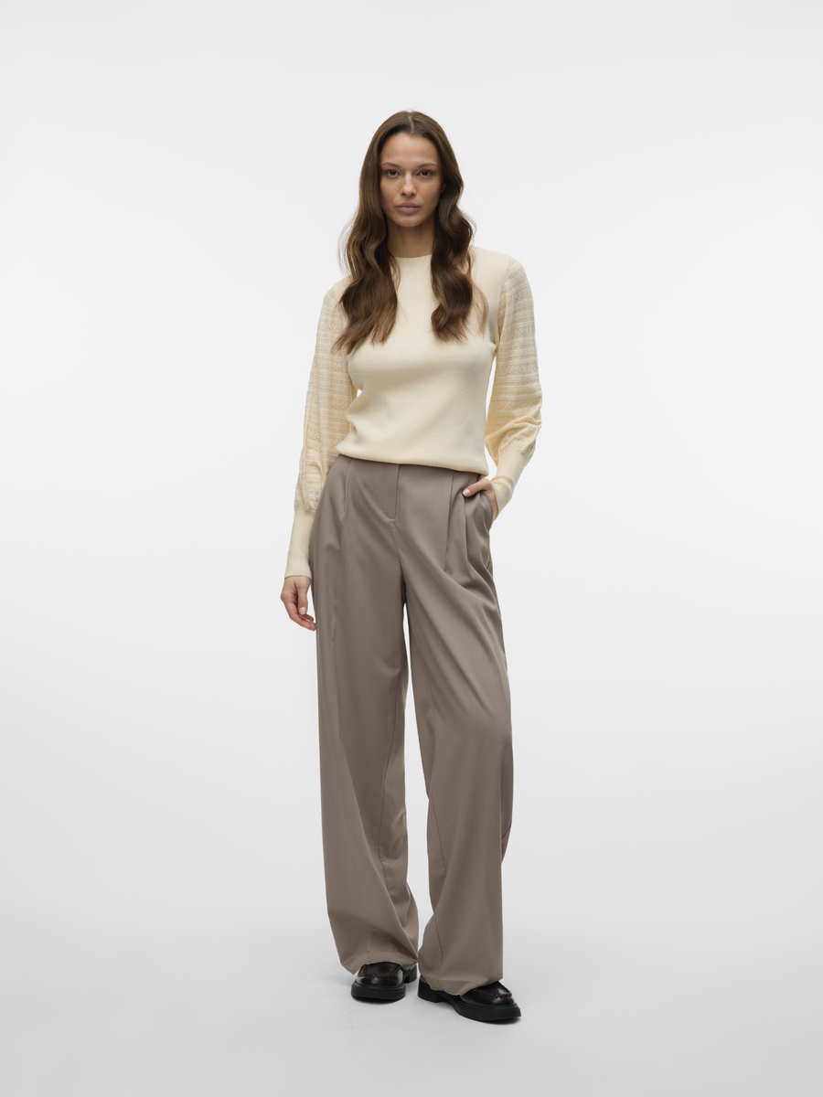 Pull van het merk Vero Moda in het Beige