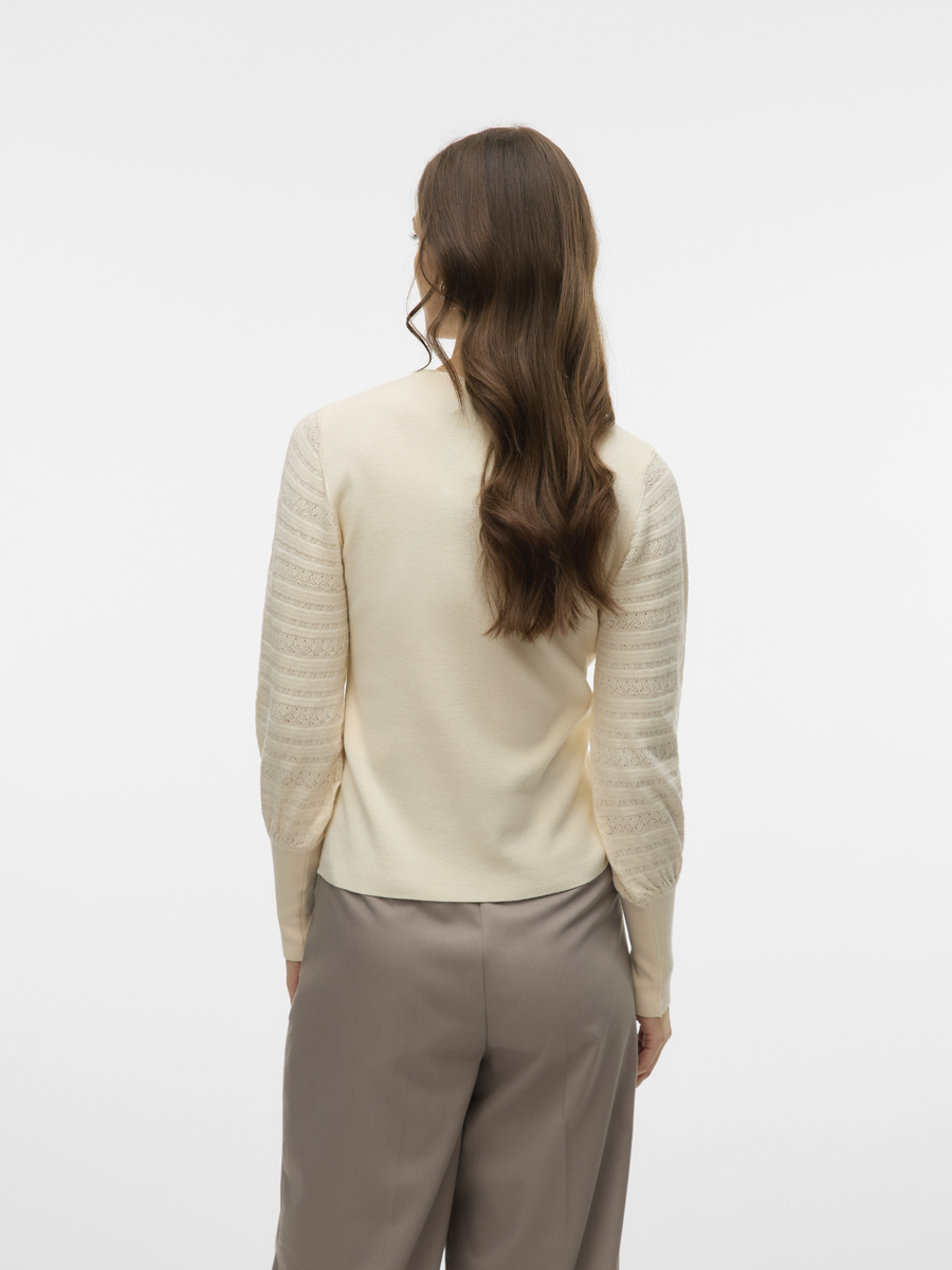 Pull van het merk Vero Moda in het Beige