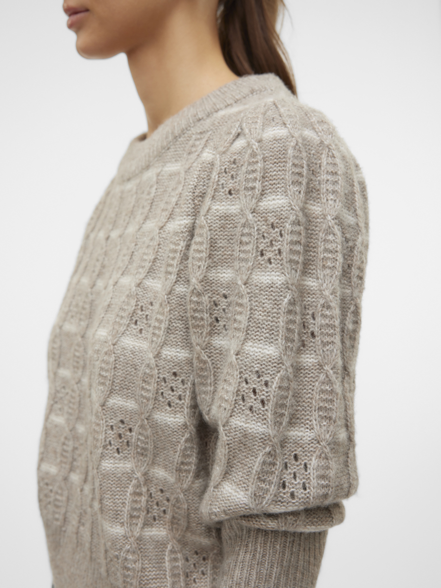 Pull van het merk Vero Moda in het Beige