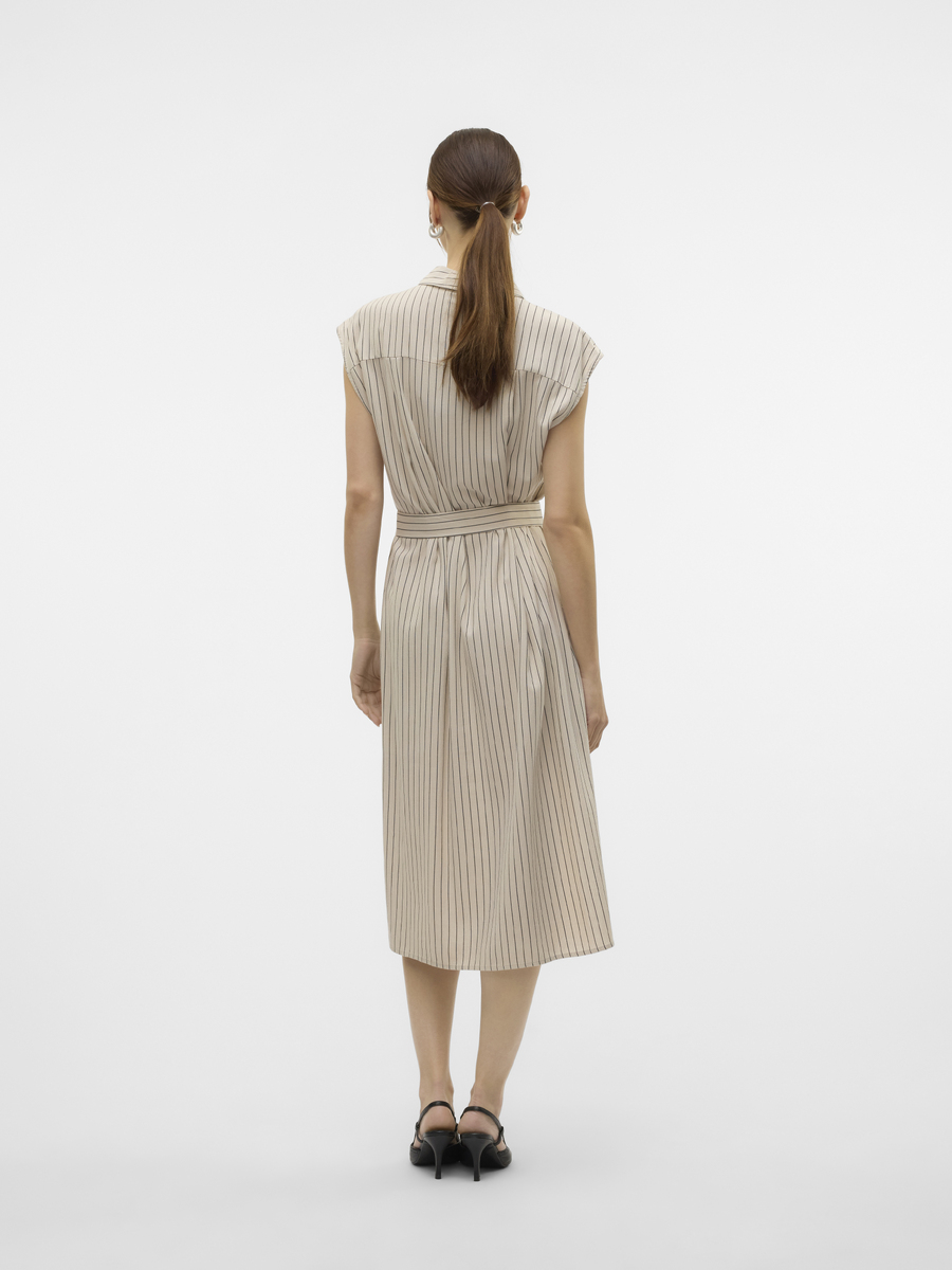 Kleed van het merk Vero Moda in het Beige