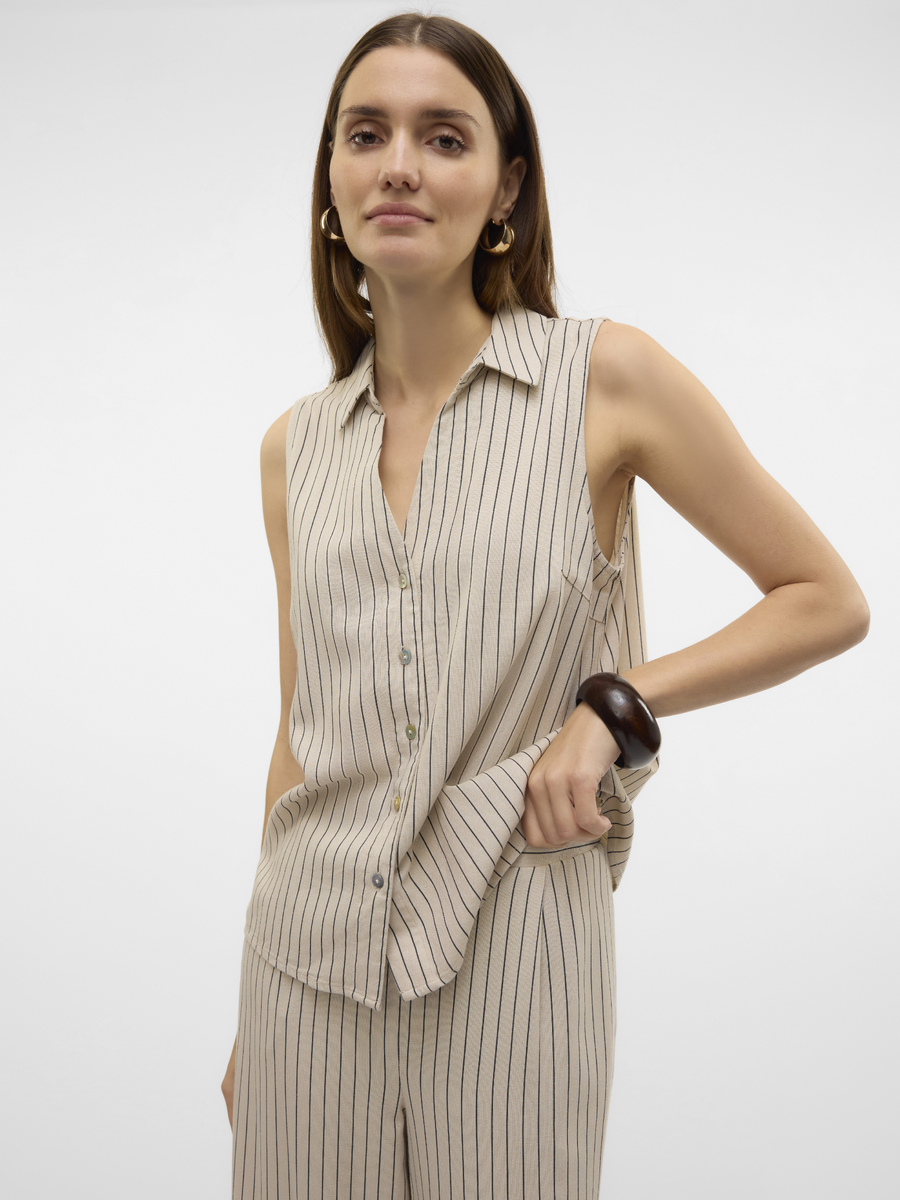 Bloes van het merk Vero Moda in het Beige