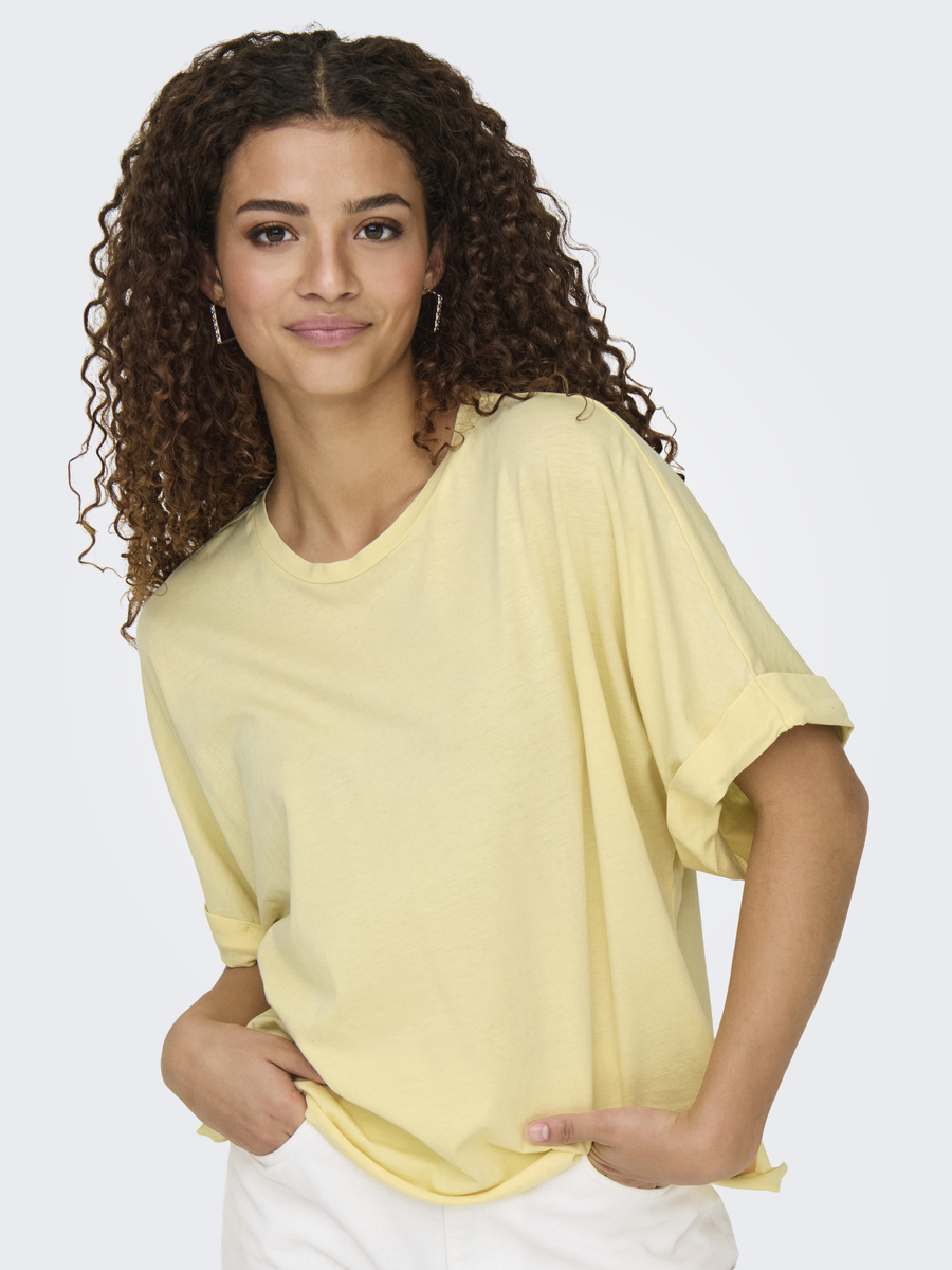 T-shirt van het merk Only in het Geel