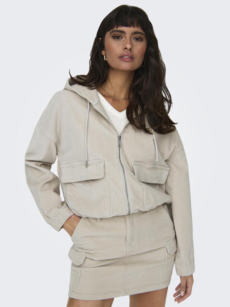 Broek van het merk Only in het Beige
