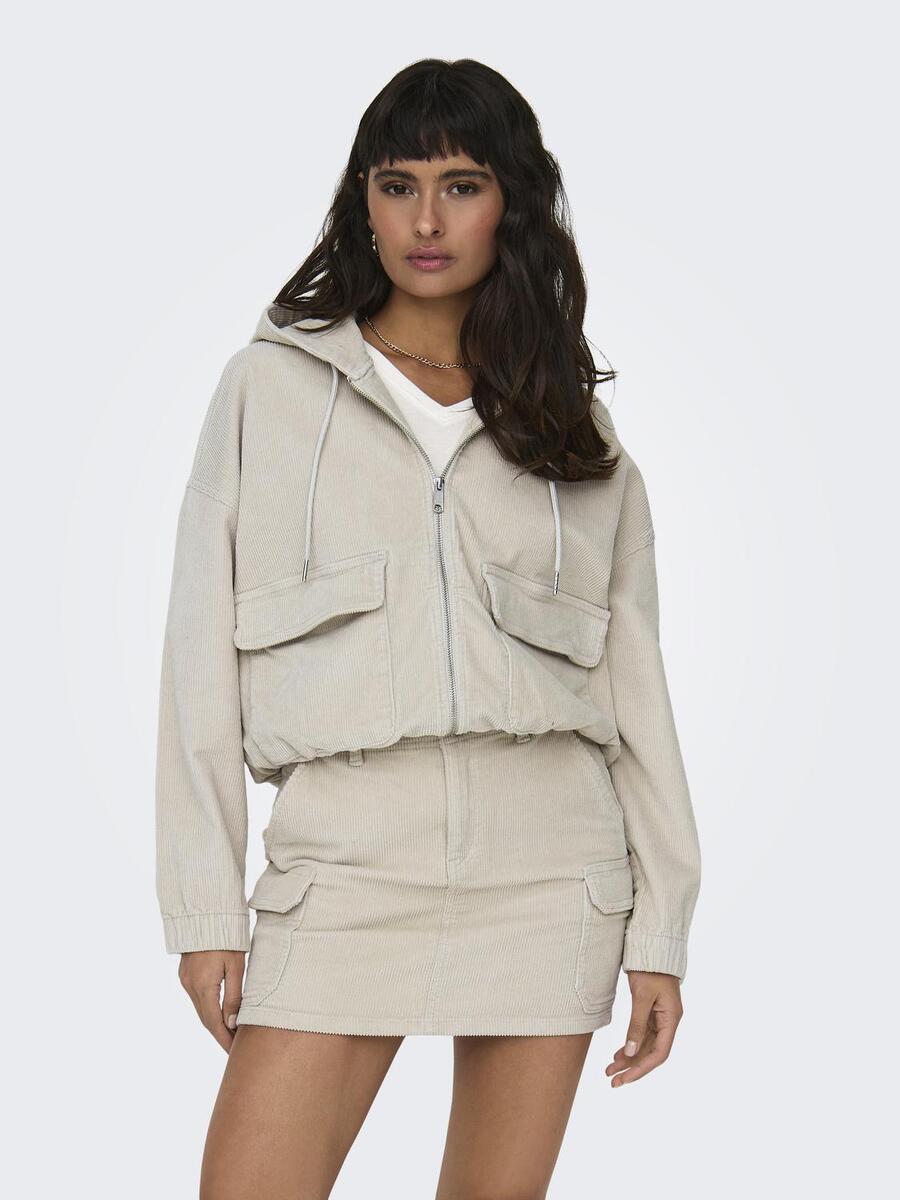 Broek van het merk Only in het Beige
