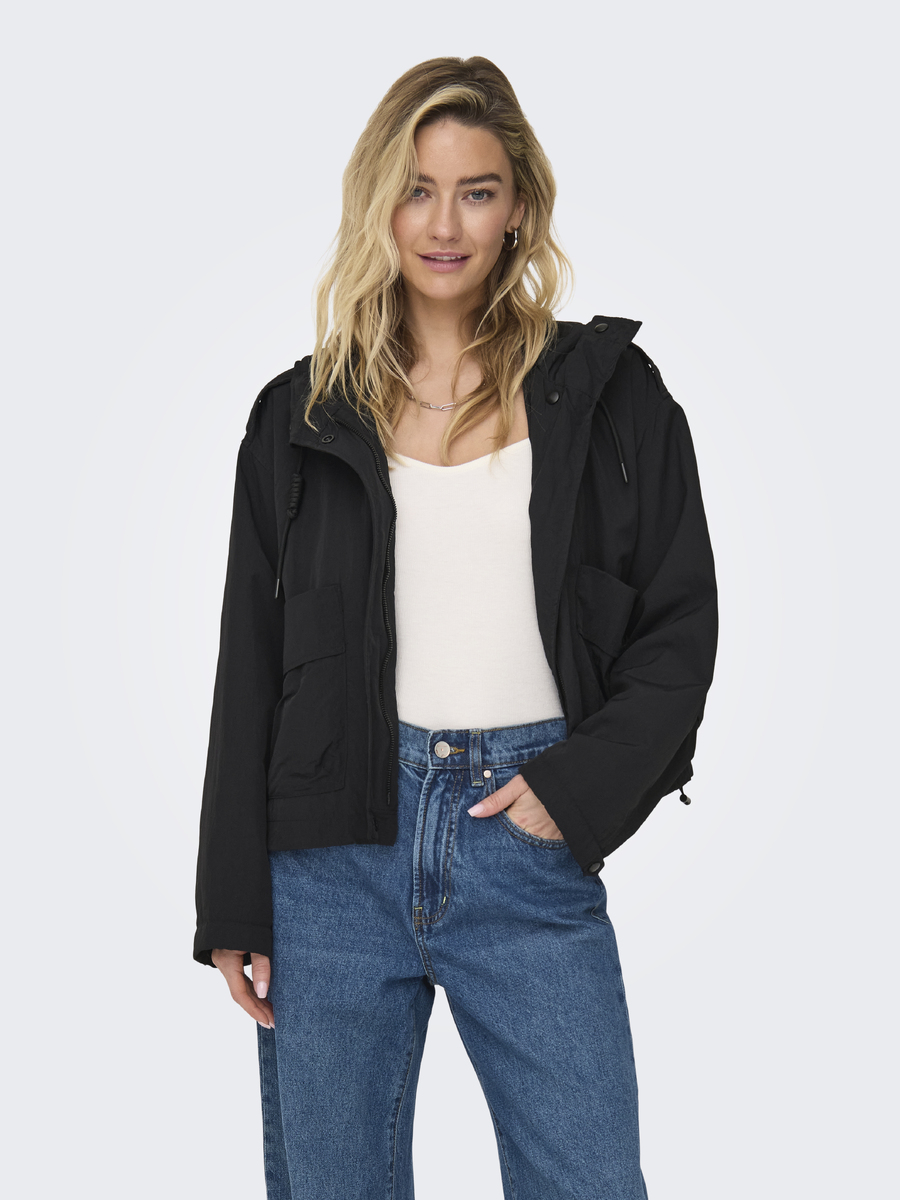 Jacket van het merk Only in het Zwart