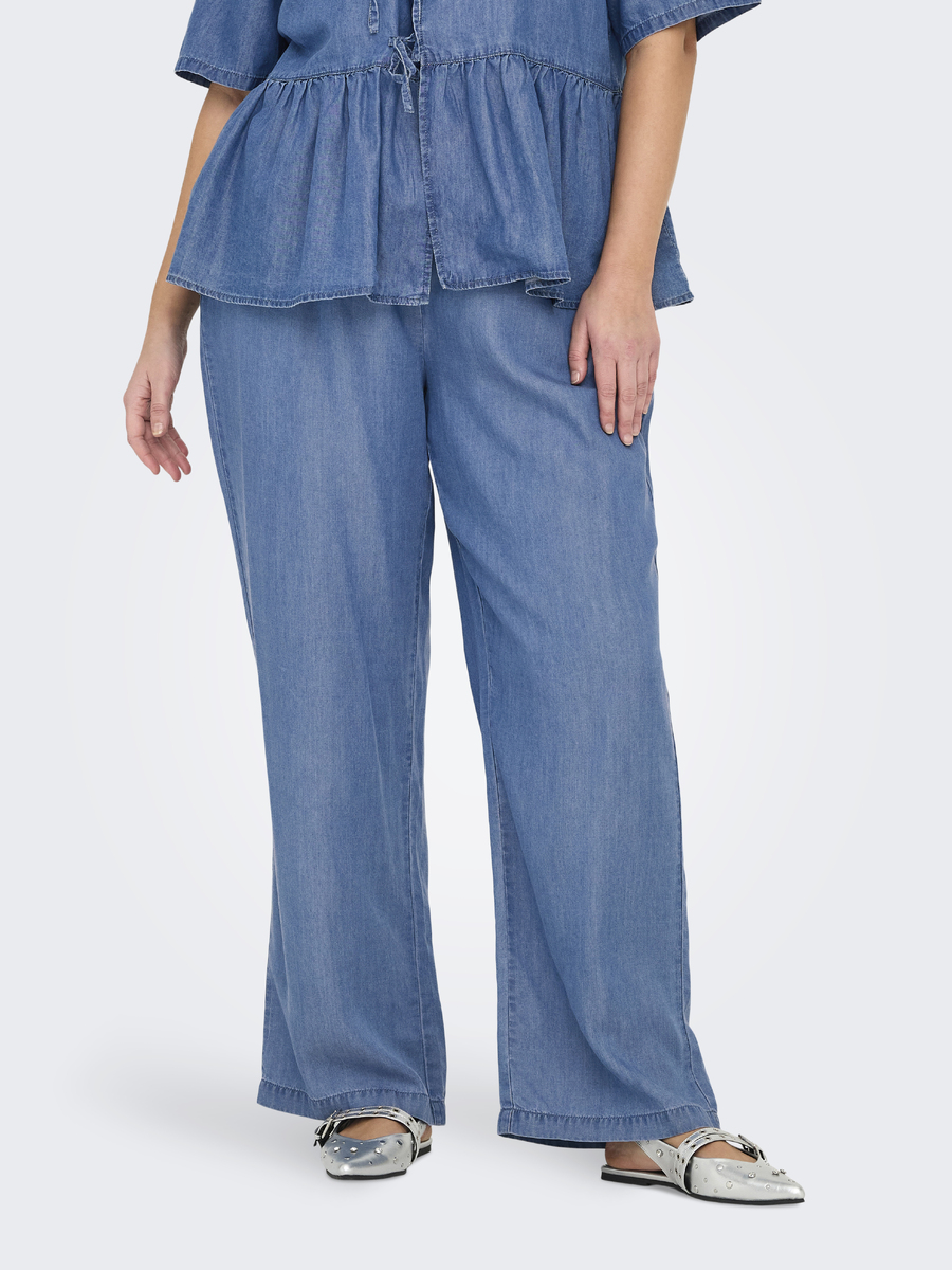 Broek van het merk Only Carmakoma in het Jeans