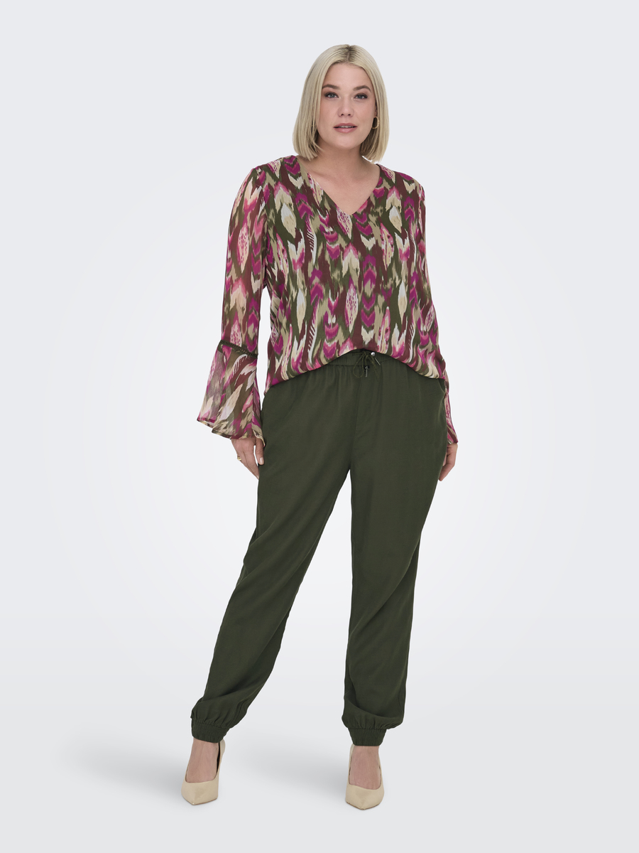 Broek van het merk Only Carmakoma in het Groen