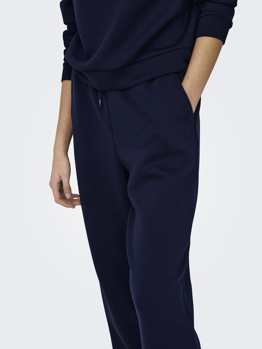 Broek van het merk Only Play in het Marine