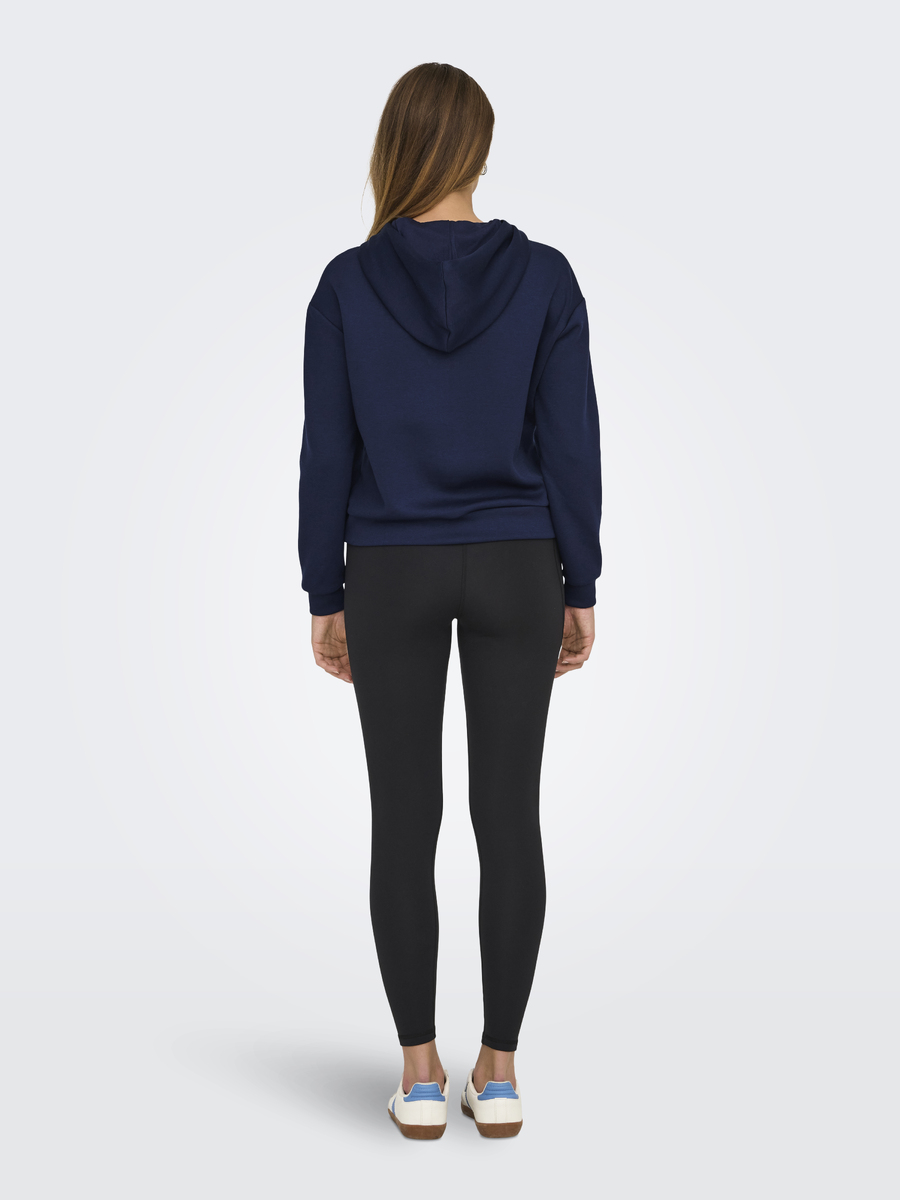 Sweater van het merk Only Play in het Marine