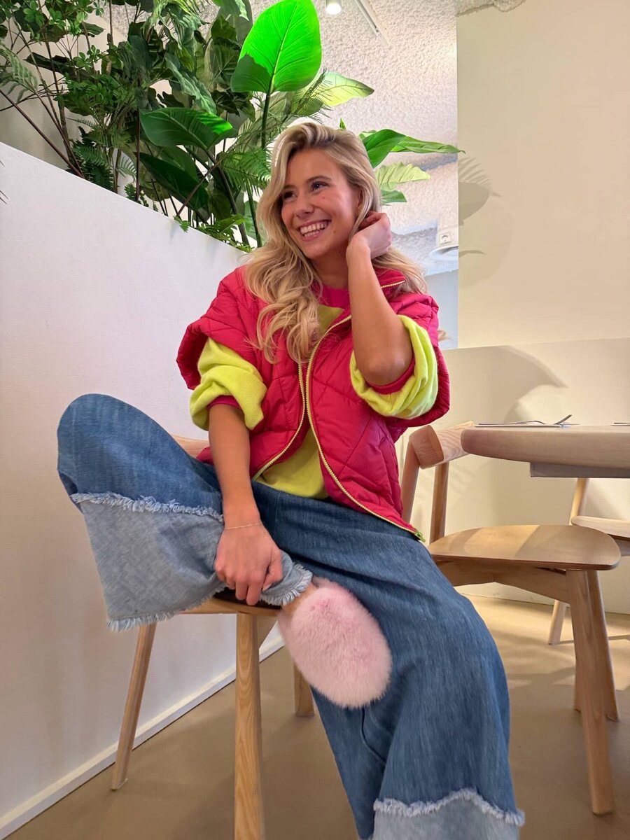 Bodywarmer van het merk Mei-li in het Roze