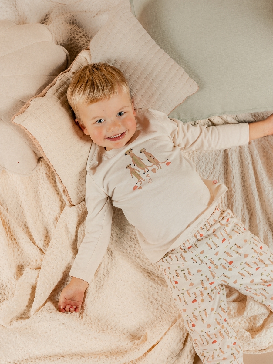 Pyjama van het merk Noukies in het Ecru