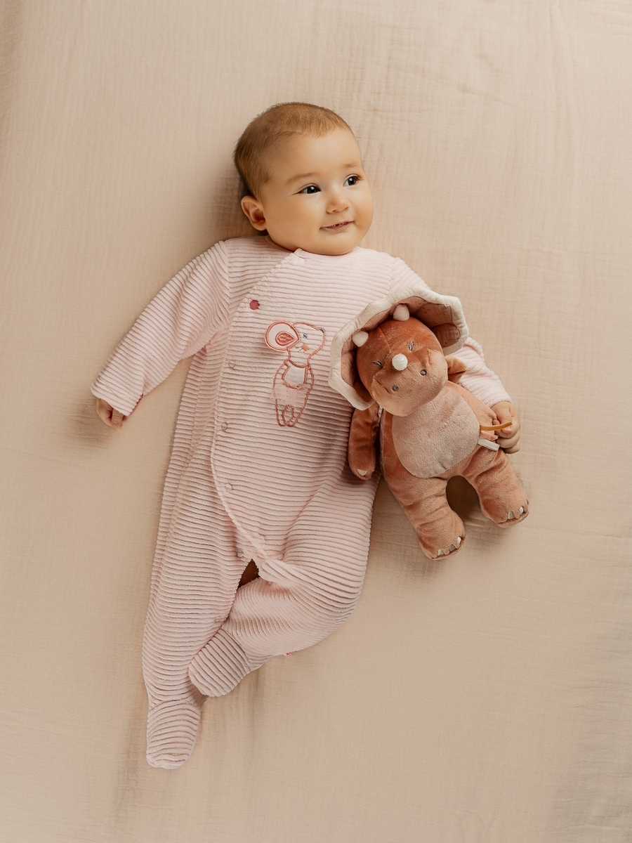 Pyjama van het merk Noukies in het Roze