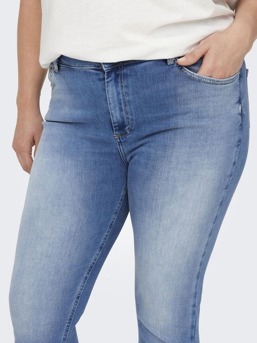 Broek van het merk Only Carmakoma in het Jeans