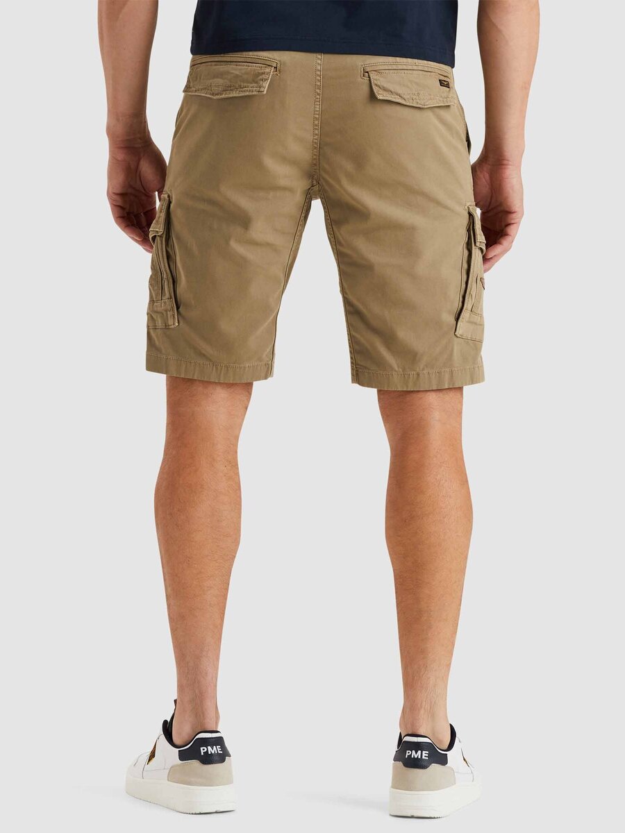 Short van het merk Pme-legend in het Beige