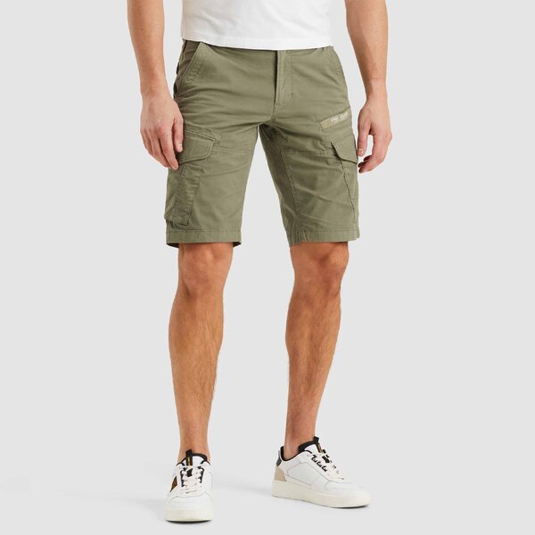 Short van het merk Pme-legend in het Groen