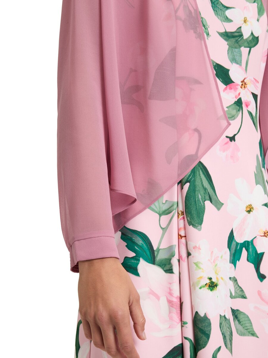 Jacket van het merk Vera Mont in het Roze