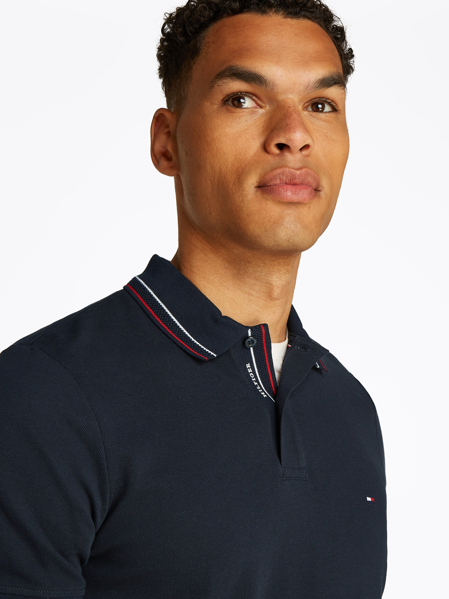 Polo van het merk Tommy Hilfiger in het Marine