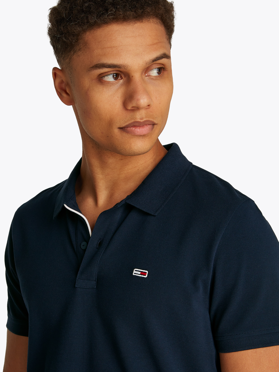 Polo van het merk Tommy Jeans in het Marine