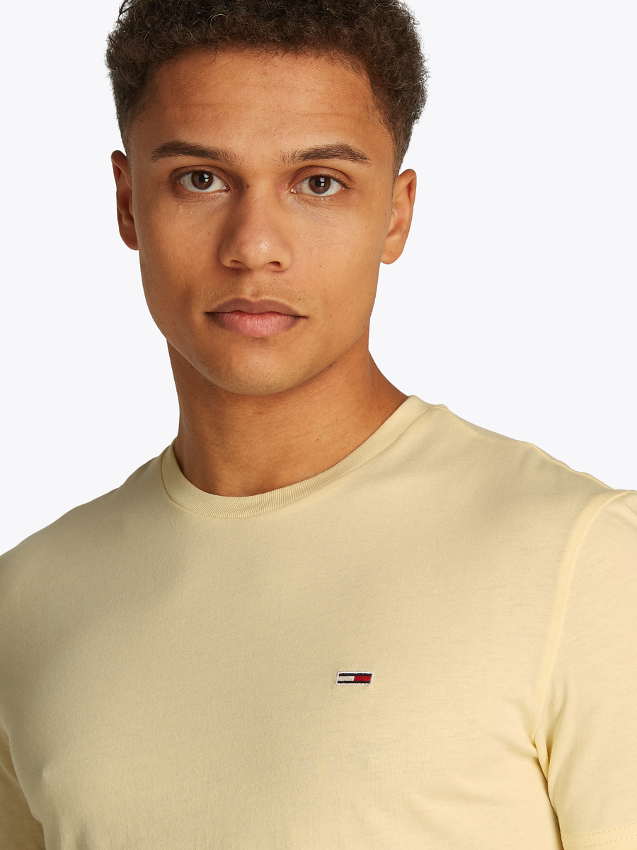 T-shirt van het merk Tommy Jeans in het Geel