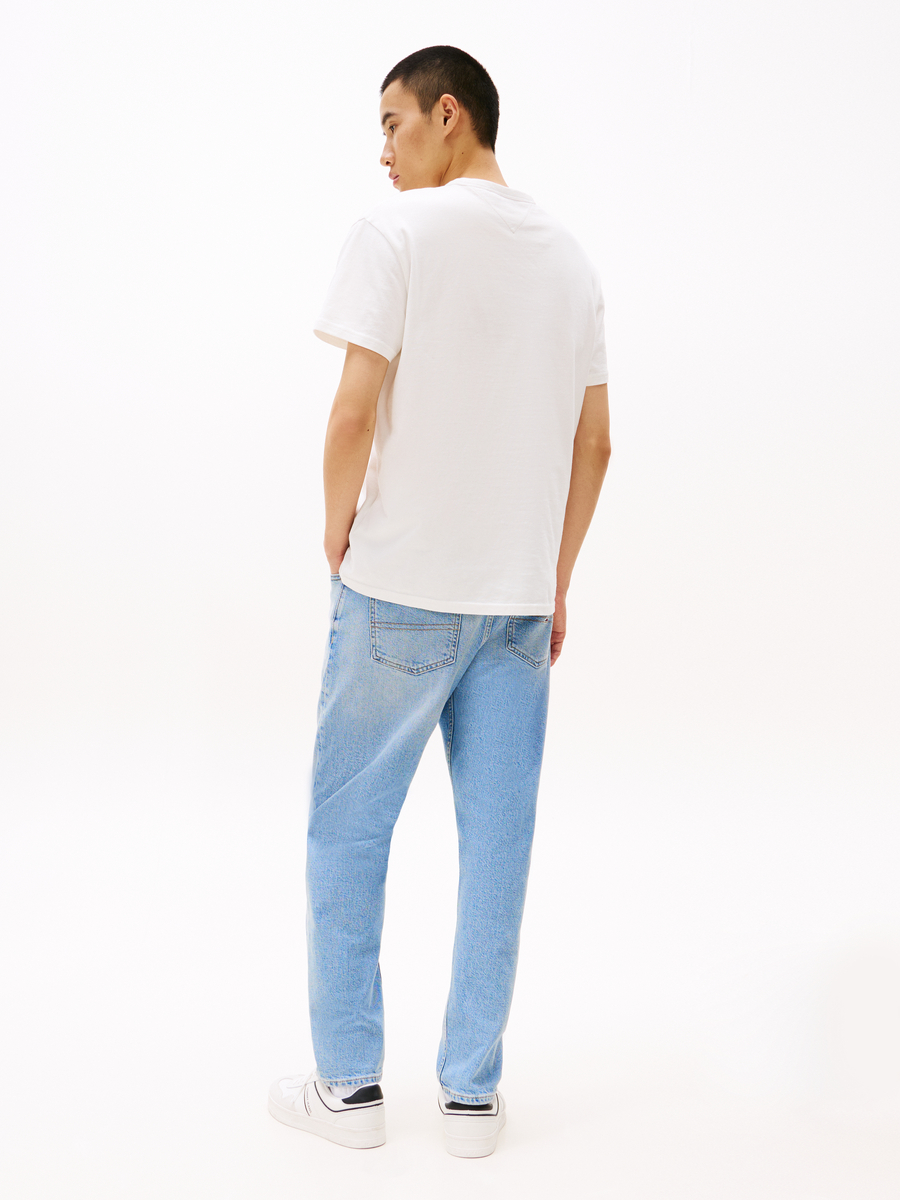T-shirt van het merk Tommy Jeans in het Ecru