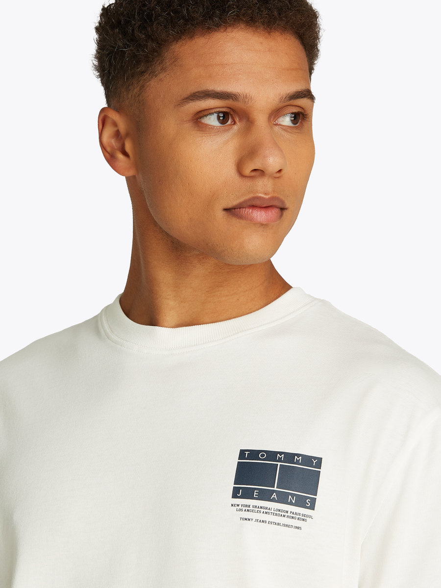 T-shirt van het merk Tommy Jeans in het Ecru