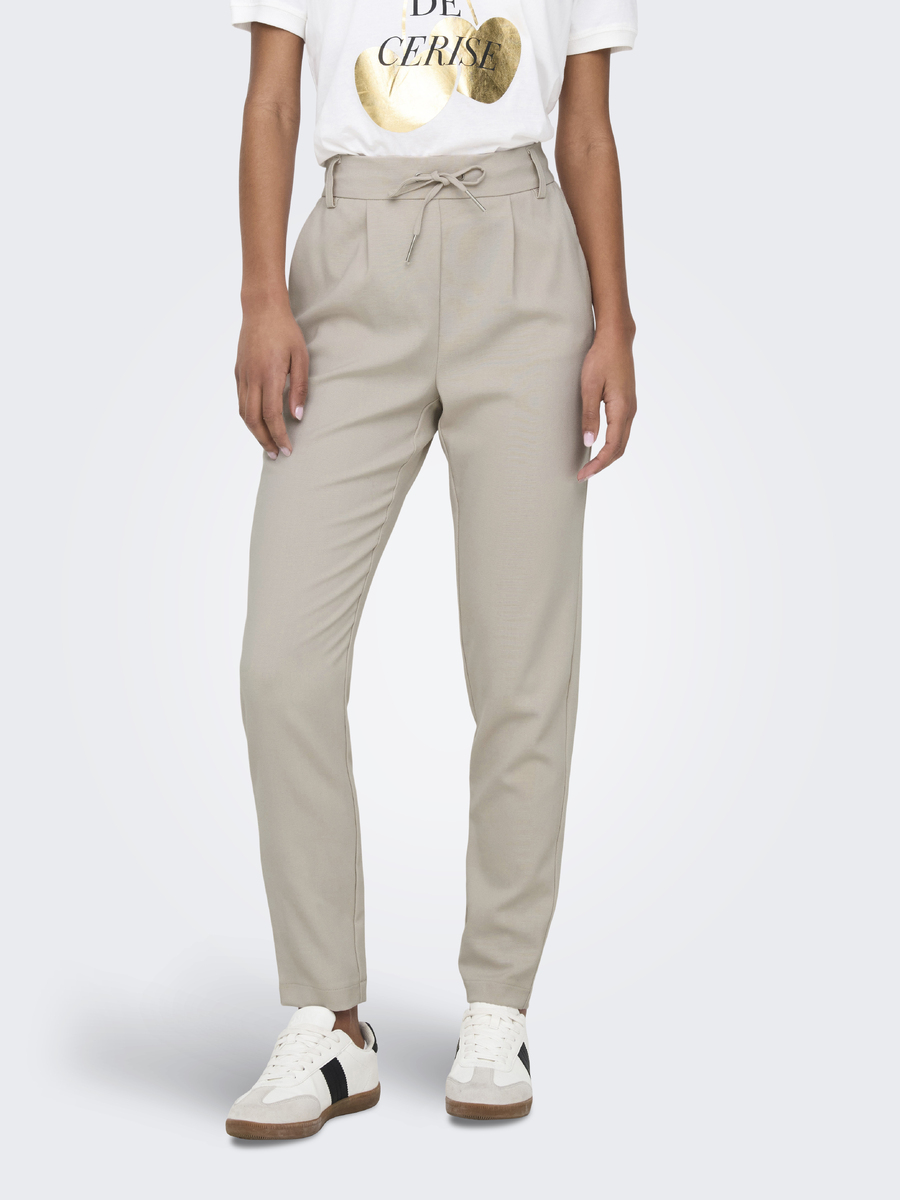 Broek van het merk Only in het Beige