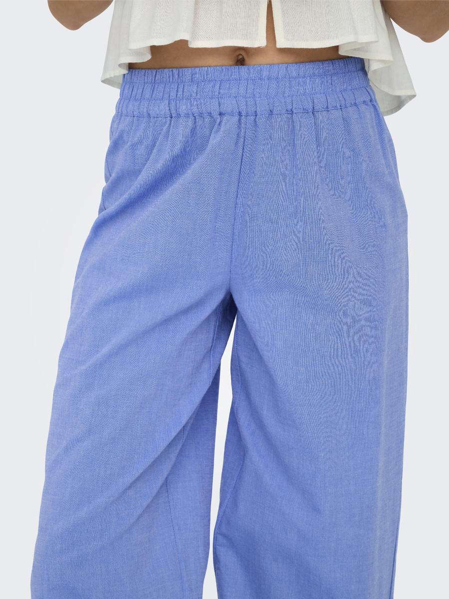Broek van het merk Only in het Blauw