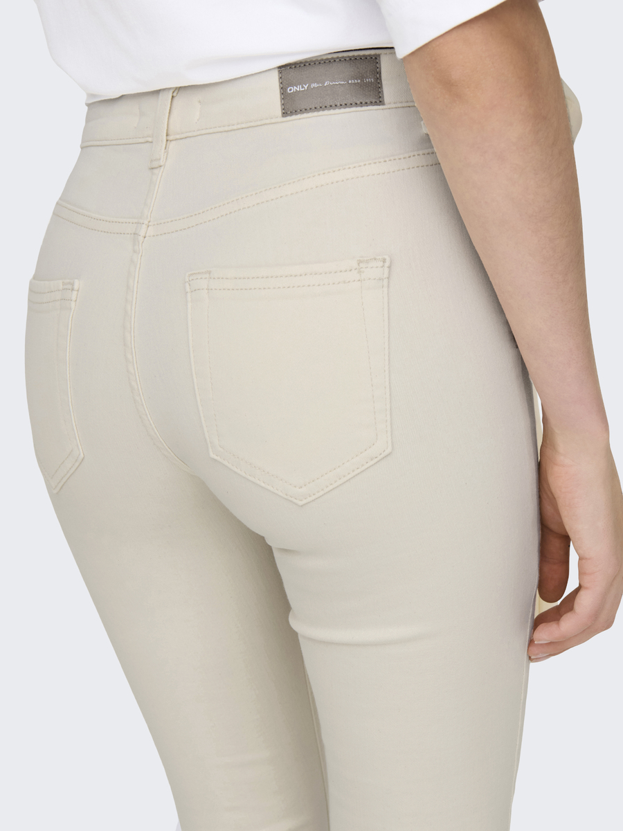 Broek van het merk Only in het Ecru