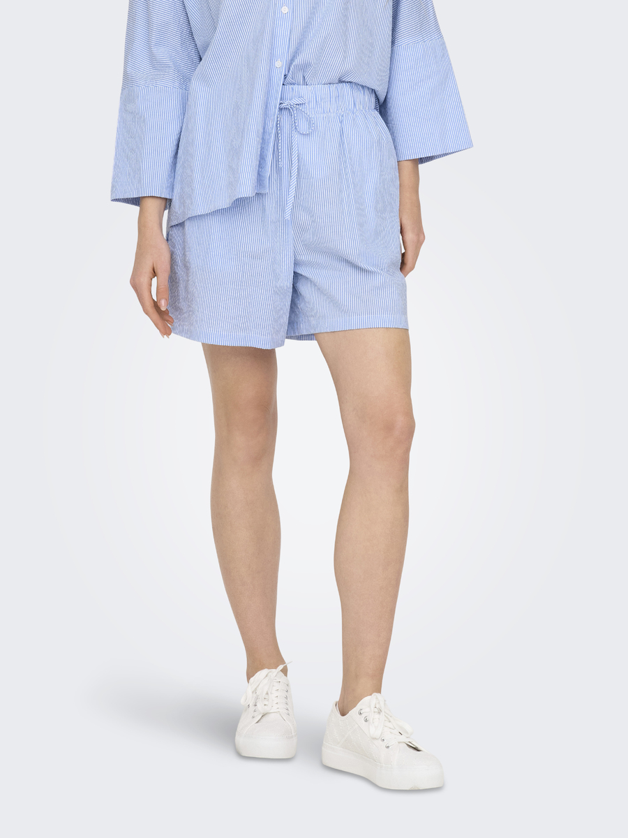 Short van het merk Only in het Blauw