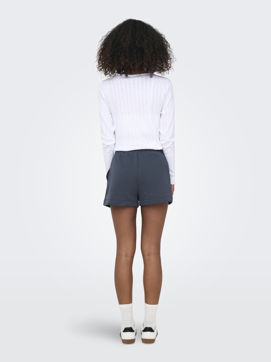 Short van het merk Only in het Blauw