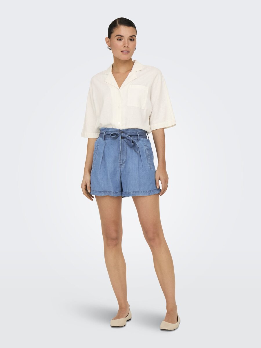 Short van het merk Only in het Blauw