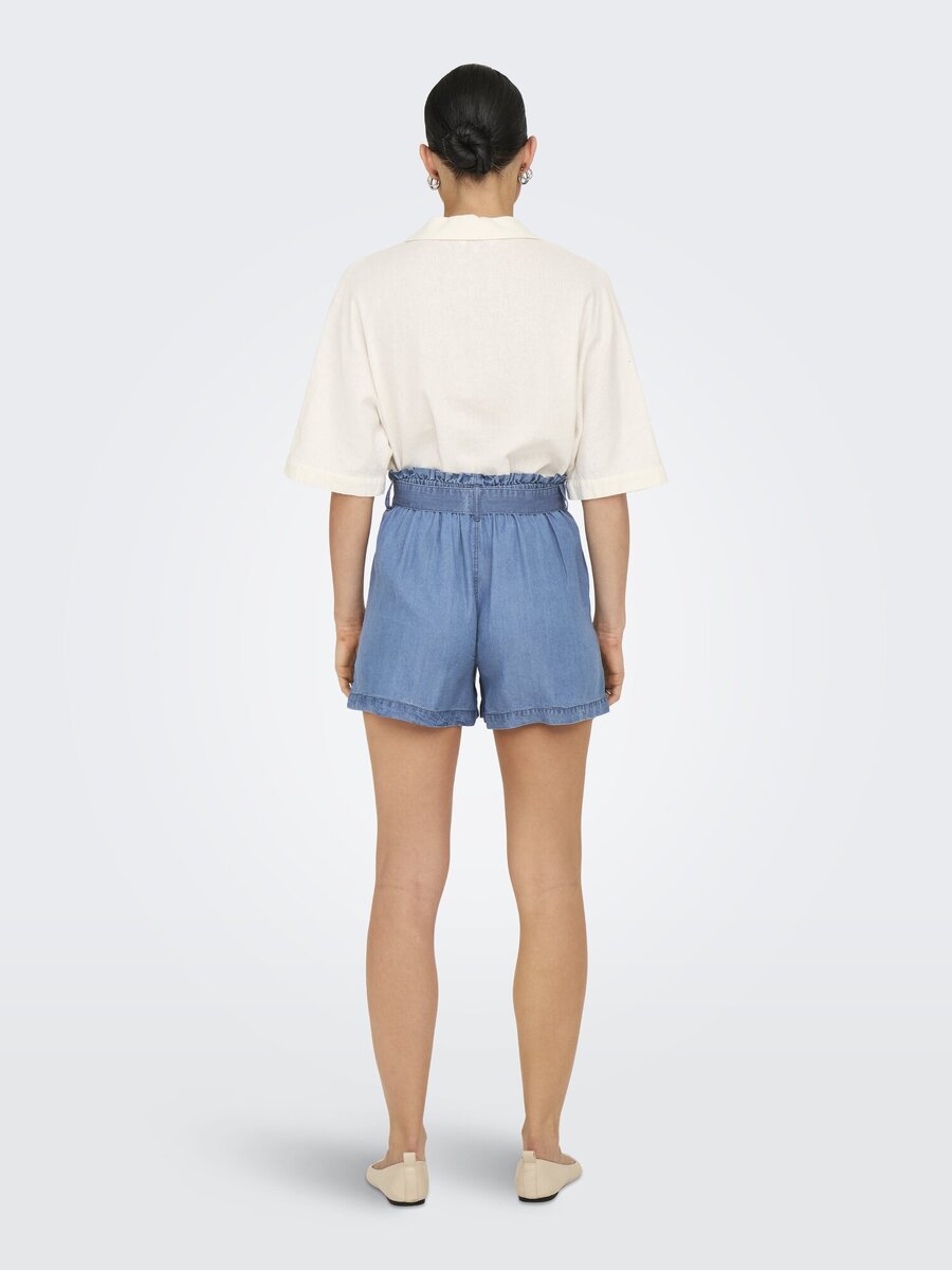 Short van het merk Only in het Blauw