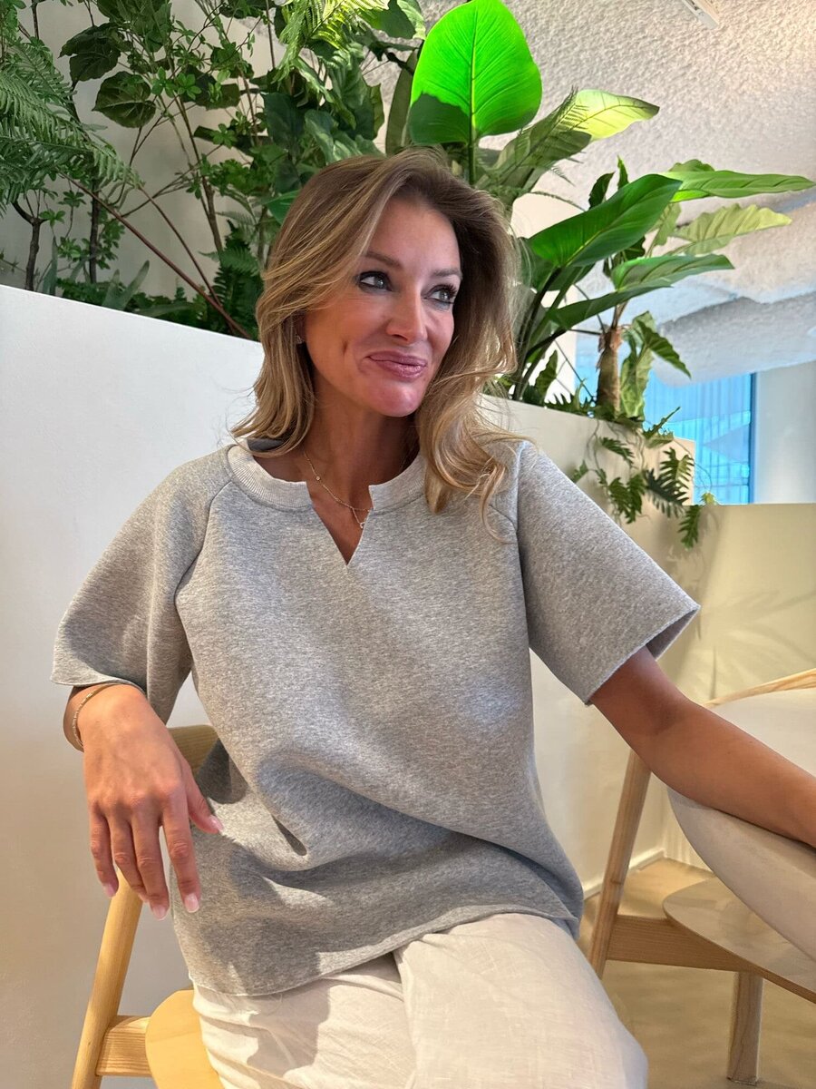 Sweater van het merk Mei-li in het Grijs