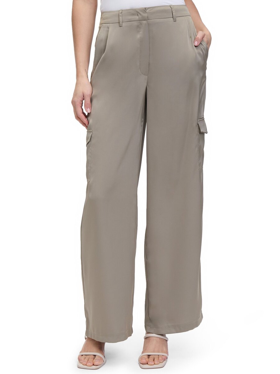 Broek van het merk Betty Barclay in het Beige
