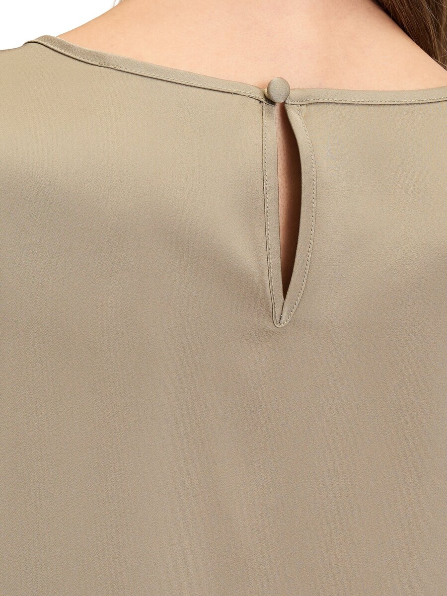 Bloes van het merk Betty Barclay in het Beige