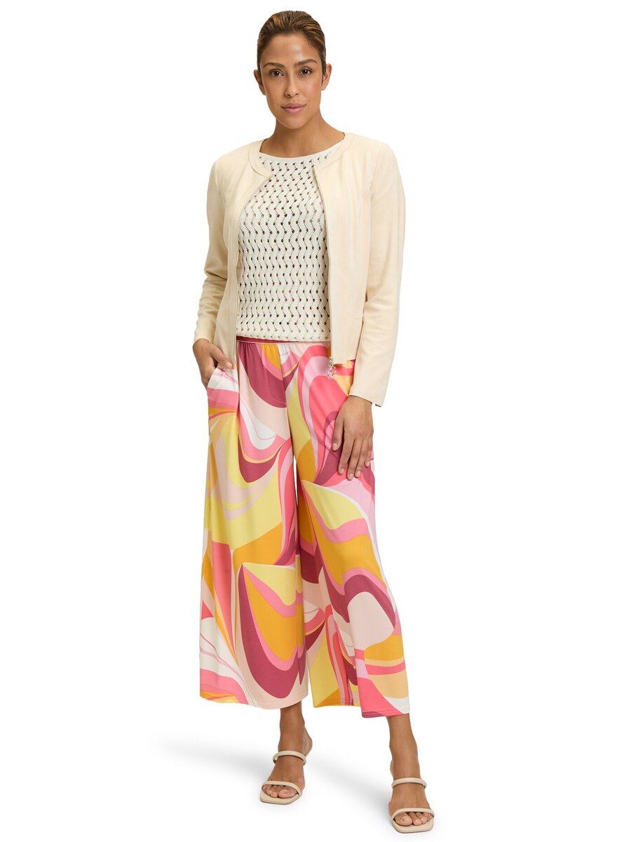 Blazer van het merk Betty Barclay in het Ecru