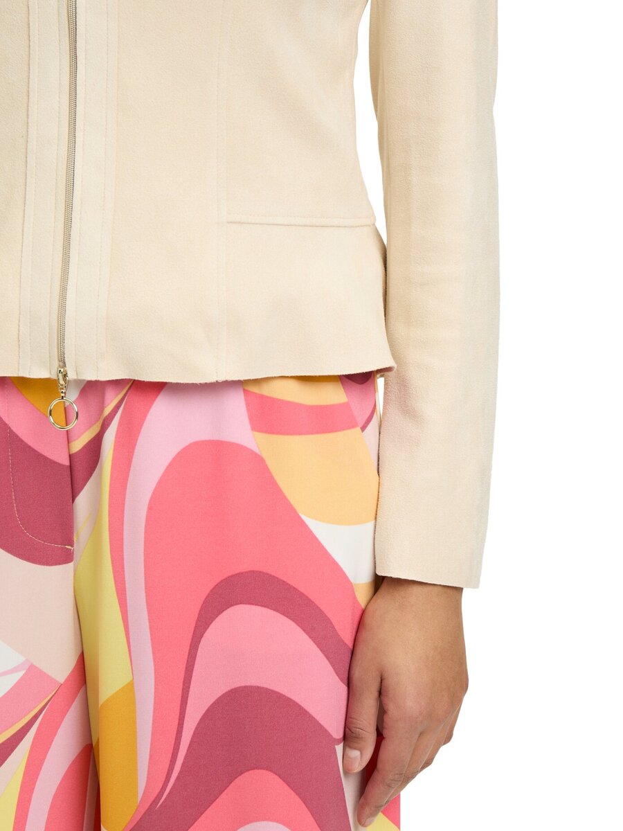 Blazer van het merk Betty Barclay in het Ecru