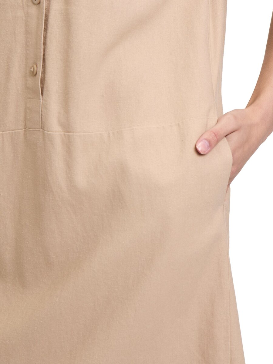 Kleed van het merk Betty Barclay in het Beige
