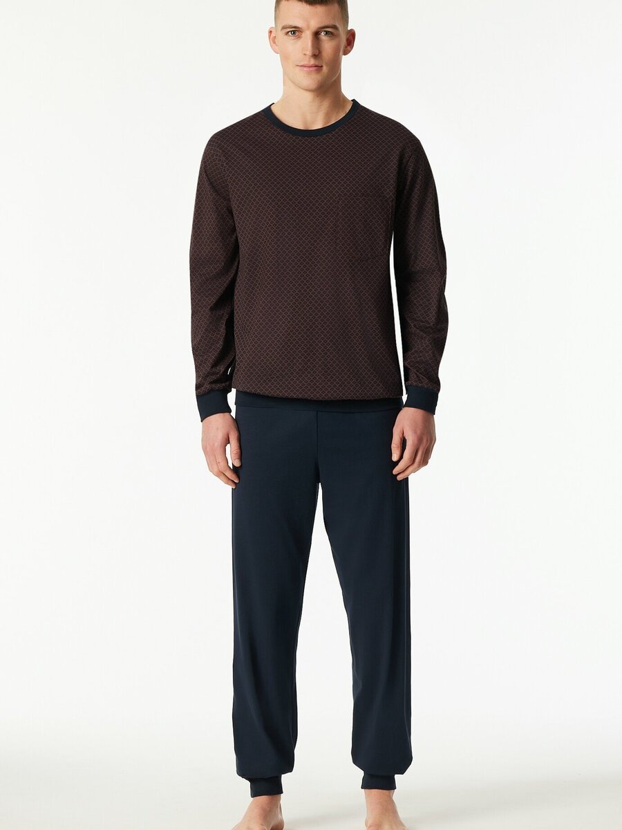 Pyjama van het merk Schiesser in het Bordeaux