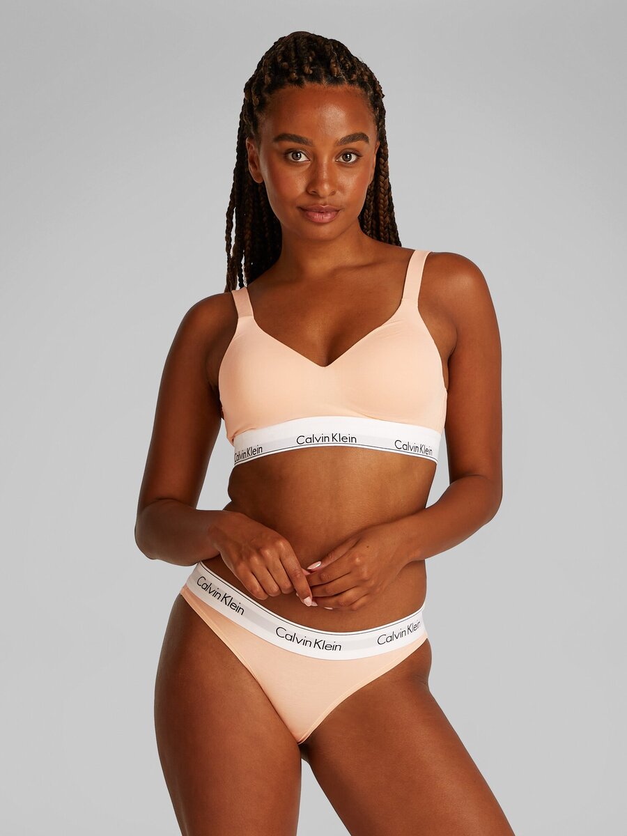 Slip van het merk Calvin Klein in het Roze