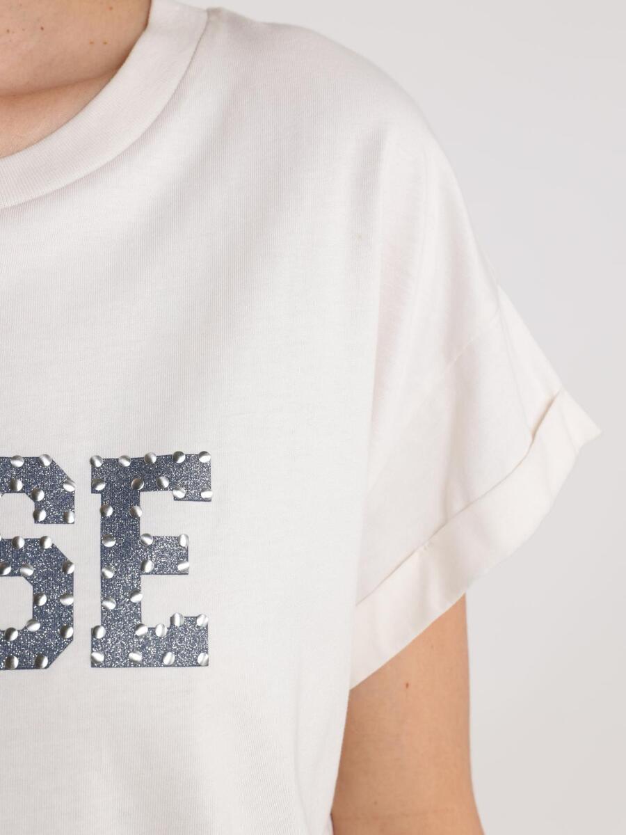T-shirt van het merk Nukus in het Ecru