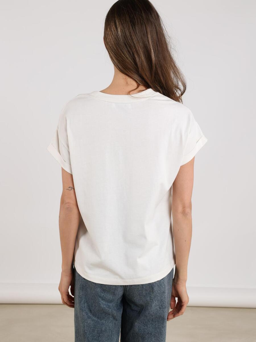 T-shirt van het merk Nukus in het Ecru