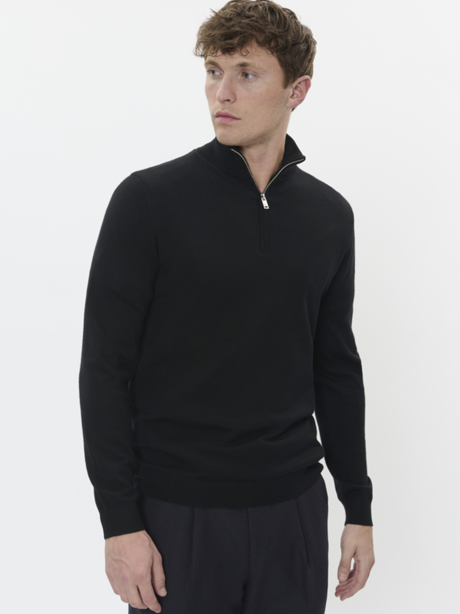 Pull van het merk Matinique in het Zwart