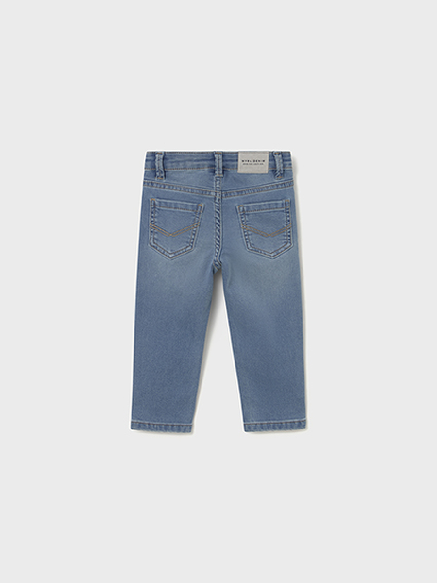Broek van het merk Mayoral in het Jeans