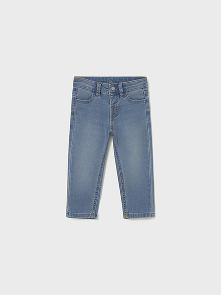 Broek van het merk Mayoral in het Jeans