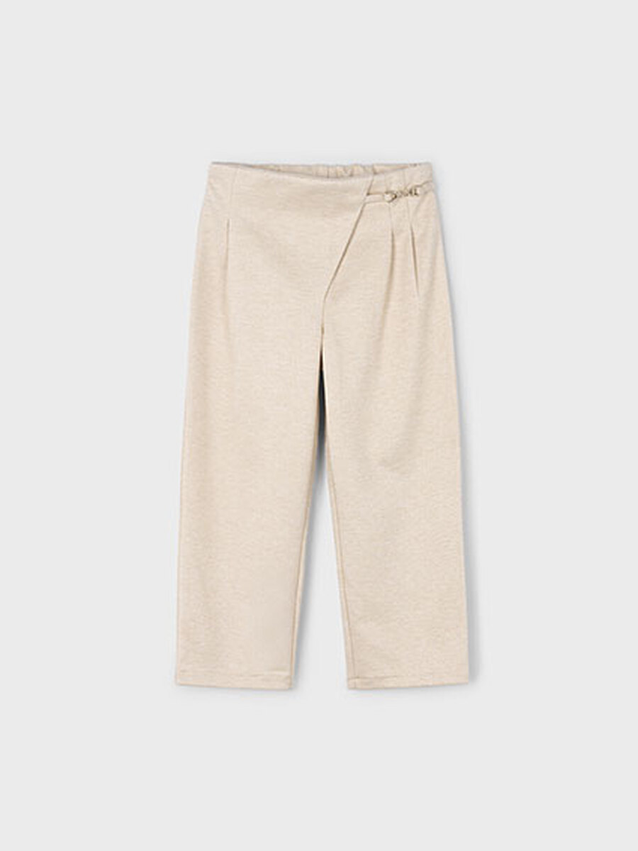 Broek van het merk Mayoral in het Beige