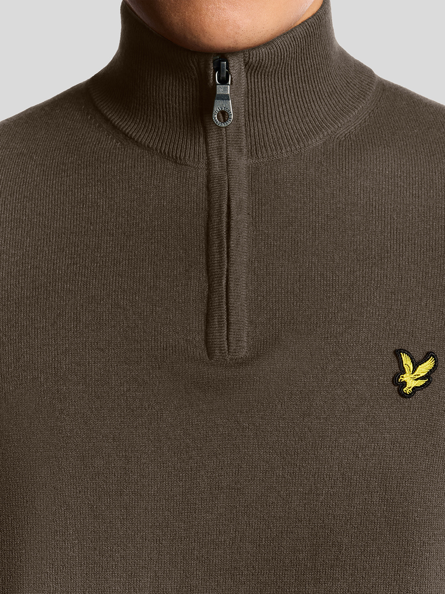 Pull van het merk Lyle & Scott in het Bruin