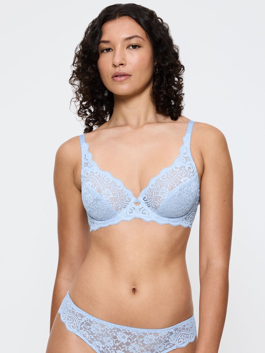 Bh van het merk Triumph in het Blauw