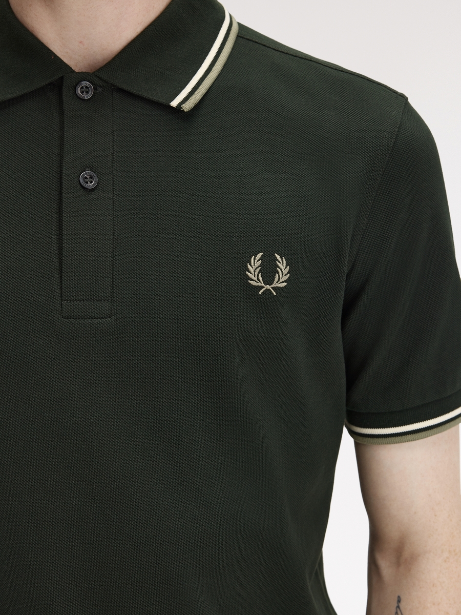 Polo van het merk Fred Perry in het Groen